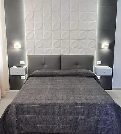 La Nuova Hera クロトーネ