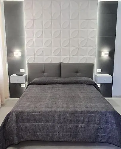 La Nuova Hera クロトーネ