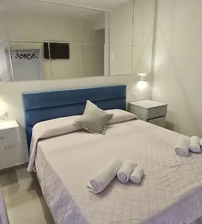 La Nuova Hera فندق مبيت وإفطار كروتوني