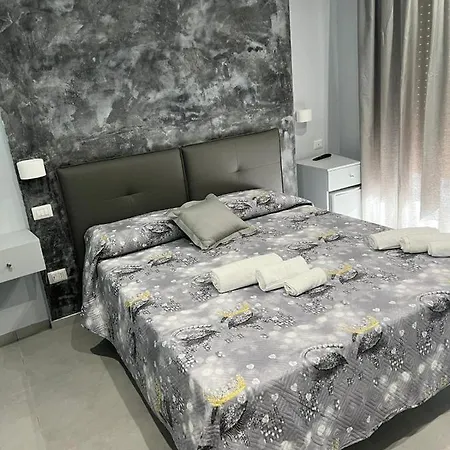 ベッド・アンド・ブレックファスト La Nuova Hera クロトーネ