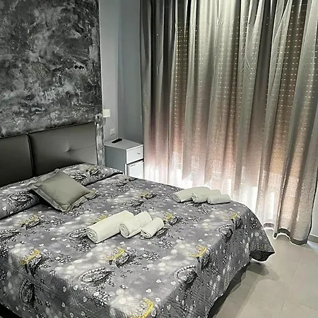 La Nuova Hera Nocleg ze śniadaniem 4*